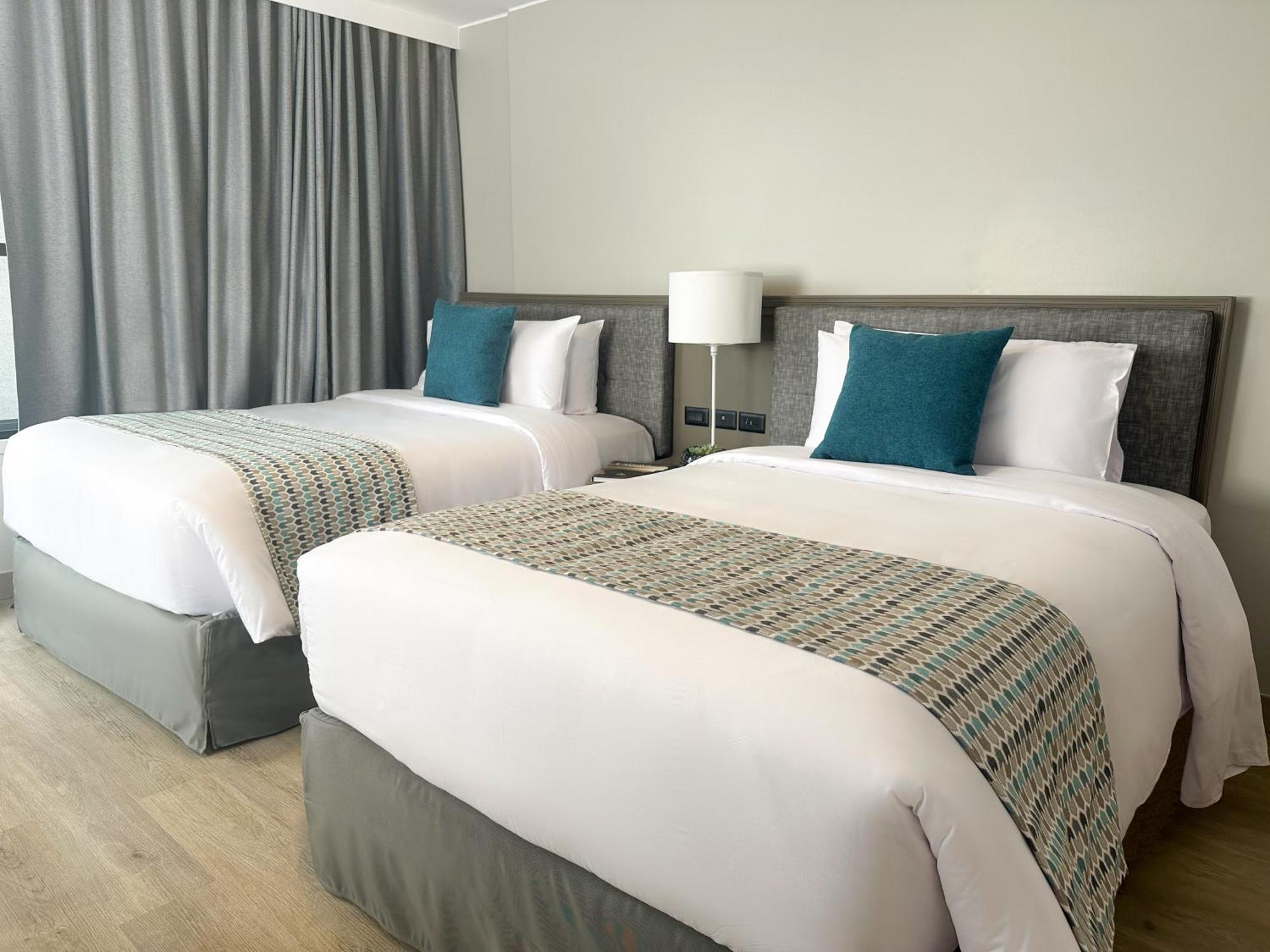 Hotel La Quinta By Wyndham Quito Zewnętrze zdjęcie