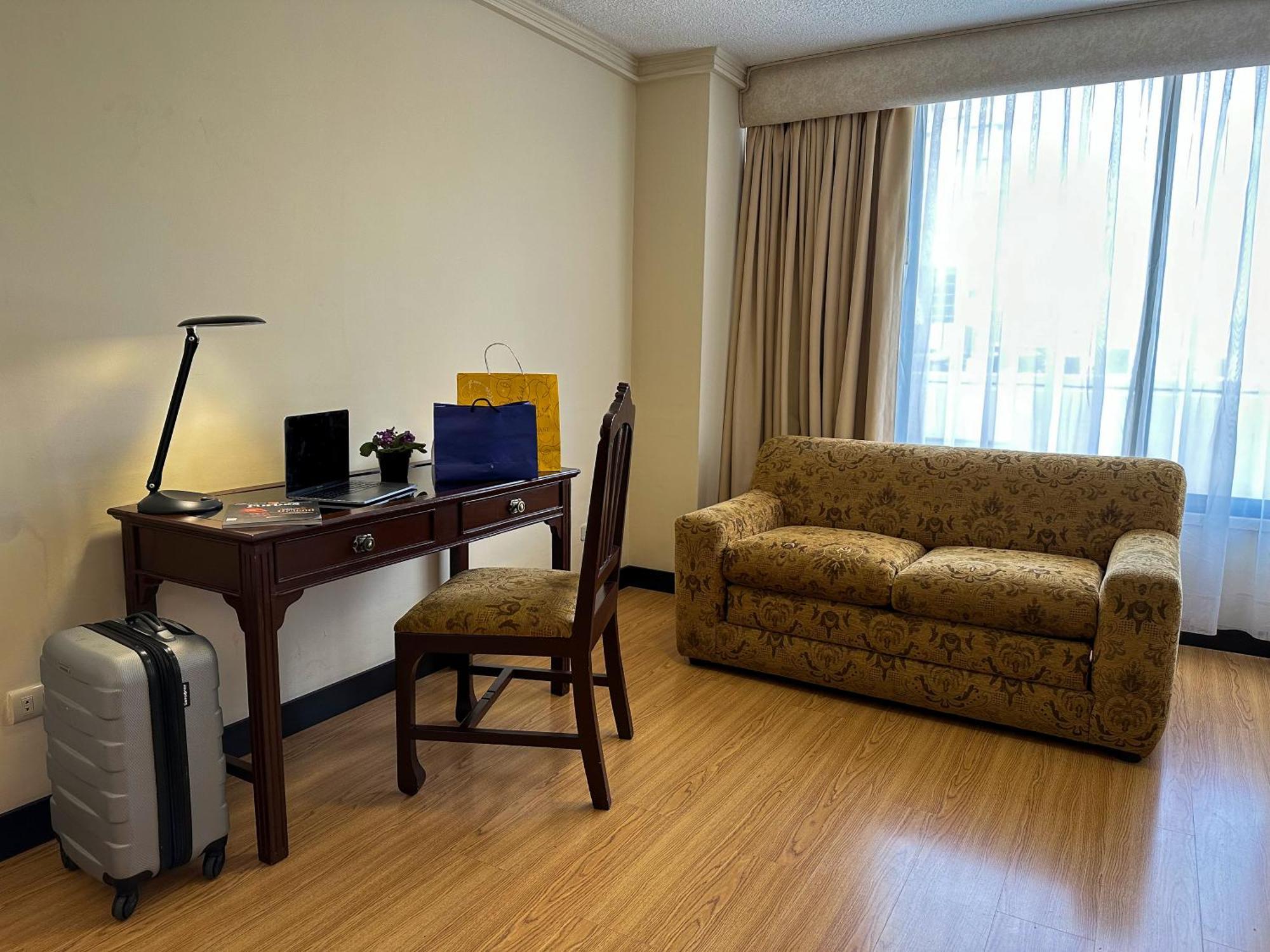 Hotel La Quinta By Wyndham Quito Pokój zdjęcie